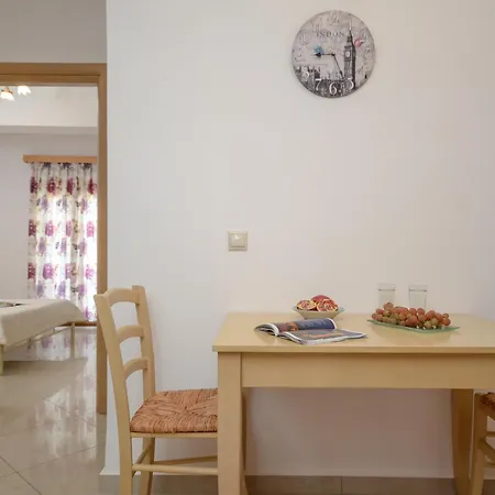 Apartamento Mateus 2 *