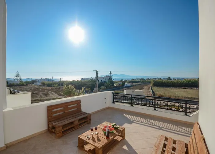 Mateus 2 * Plaka (Naxos)